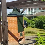 1 Im Fischerhaus Mit Wintergarten Und Terrasse * Seedorf (Rugen)