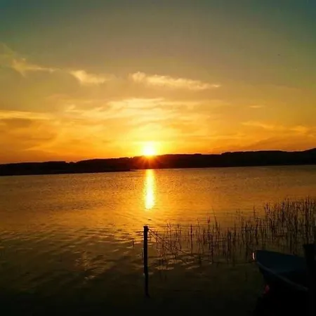 1 Im Fischerhaus Mit Wintergarten Und Terrasse Seedorf (Rugen)