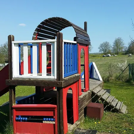 1 Im Fischerhaus Mit Wintergarten Und Terrasse Seedorf (Rugen)
