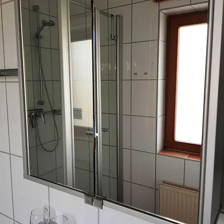 1 Im Fischerhaus Mit Wintergarten Und Terrasse Appartement