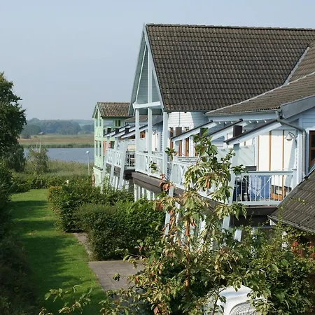 1 Im Fischerhaus Mit Wintergarten Und Terrasse Appartement