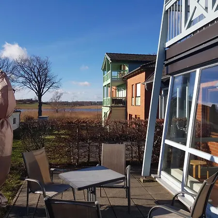 1 Im Fischerhaus Mit Wintergarten Und Terrasse Lägenhet Seedorf (Rugen)