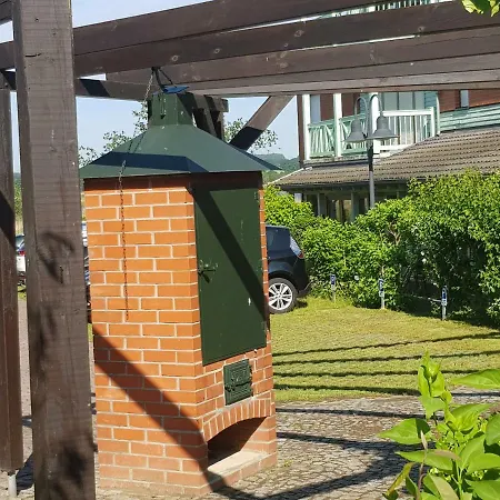 1 Im Fischerhaus Mit Wintergarten Und Terrasse * Seedorf (Rugen)